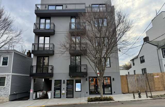 430 St Marks Place