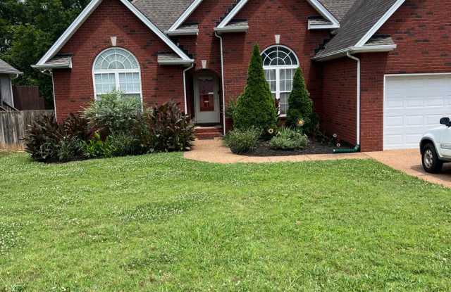 2930 Roellen Rd