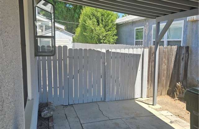 5056 Newcastle Avenue