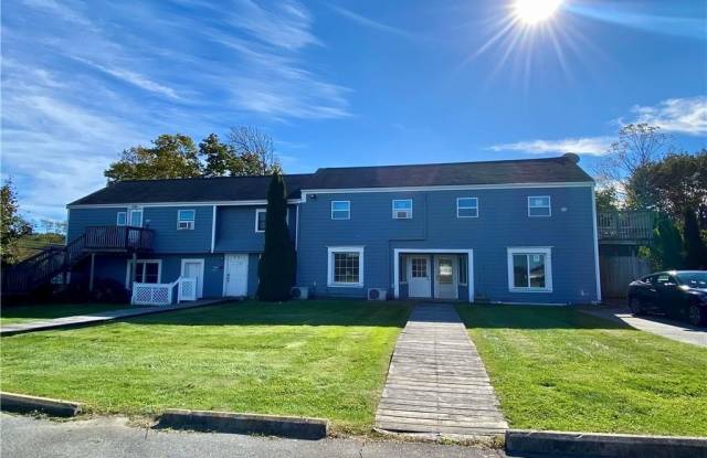 Photo of 16 Clearview Avenue unit: B