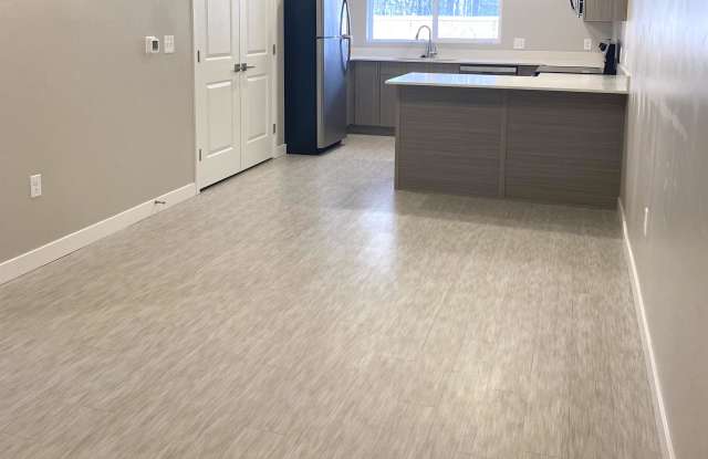 Photo of 265 E 12th Street, B-107