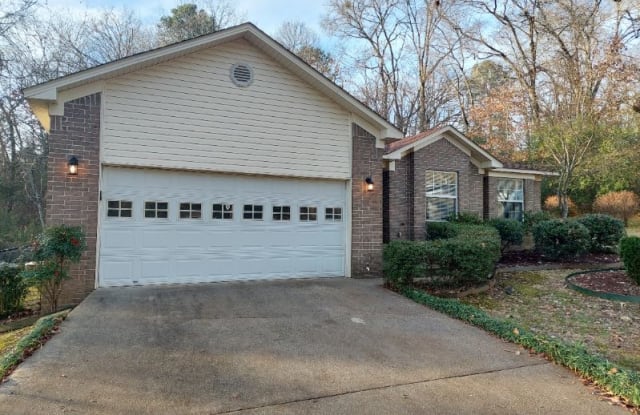 421 Cedarwood St. - 421 Cedarwood Drive, Hot Springs, AR 71901