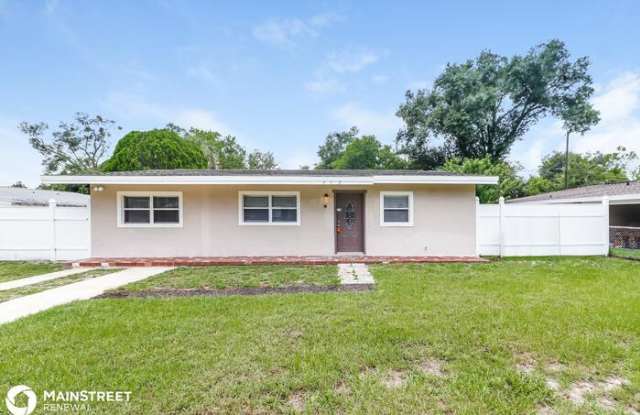 910 Leisure Avenue
