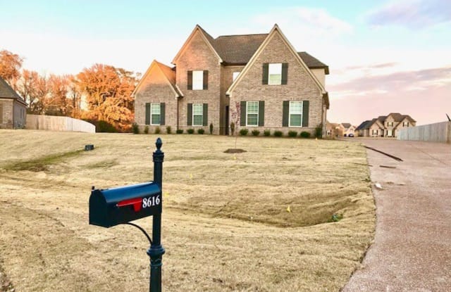 8616 Birnham Cove - 8616 Birnham Cv, Olive Branch, MS 38654