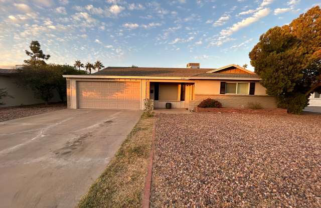 Photo of 3 Bed with a private pool