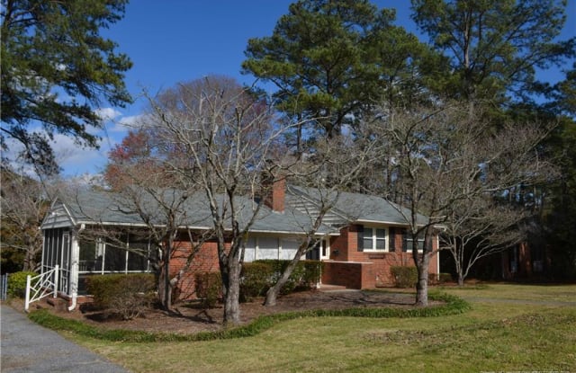 2626 Bennington Road - 2626 Bennington Road, Fayetteville, NC 28303