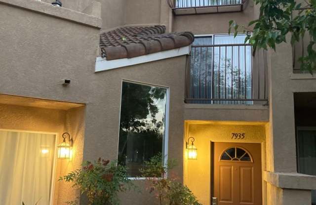 Photo of Charming 1 bed / 1.5 bath in Anaheim Hills community