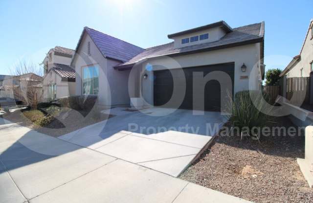 21189 West Hillcrest Boulevard