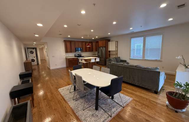 Photo of 37 Coffey Street - 3