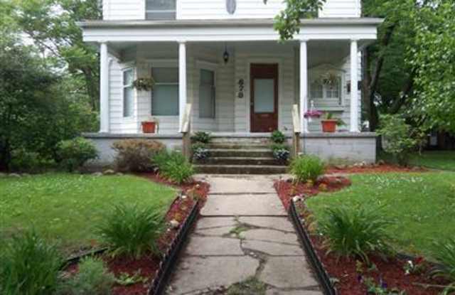 Photo of 678 Crosby Street - 3