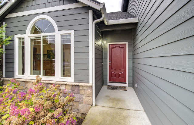 5119 Northeast 90th Street