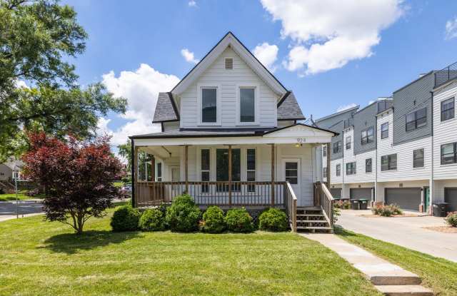 5 Bedroom 2.5 Bath Midtown Home