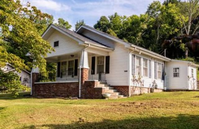 4321 Strawberry Plains Pike - 4321 Strawberry Plains Pike, Knox County, TN 37914