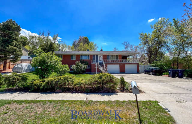 Spacious 3-Bed Basement Apartment in Sandy