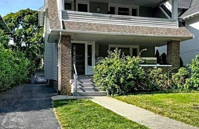 Photo of 2683 Hampshire Road unit: 2