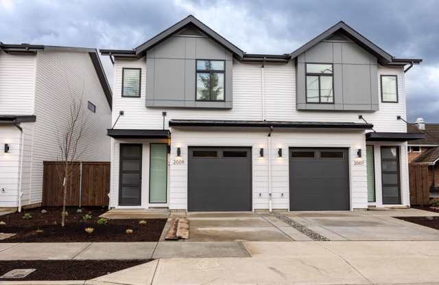 3 bedrooms with loft/office. Built in 2024