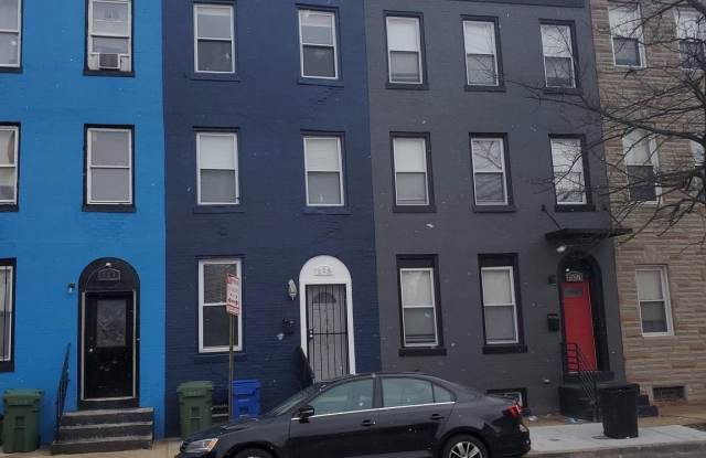 525 W LAFAYETTE AVENUE