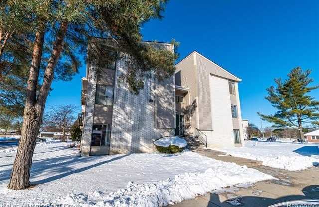 31993 W 12 Mile Road