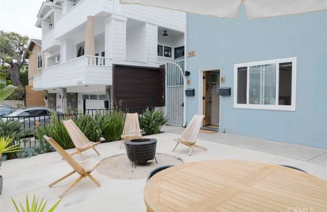 160 Avenida Florencia