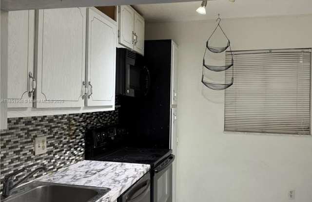 8390 Sands Point Blvd