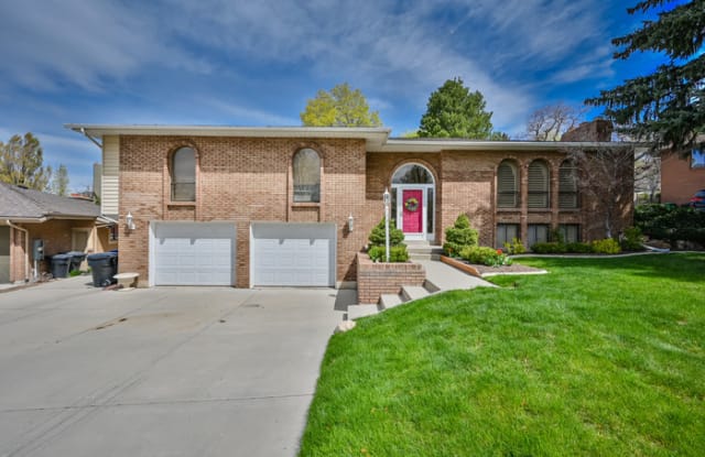 2903 East Valley View Avenue - 2903 Valley View Avenue, Holladay, UT 84117