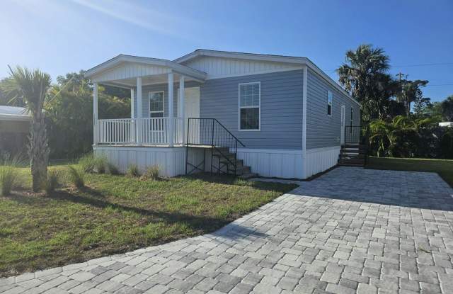16087 St John's Circle