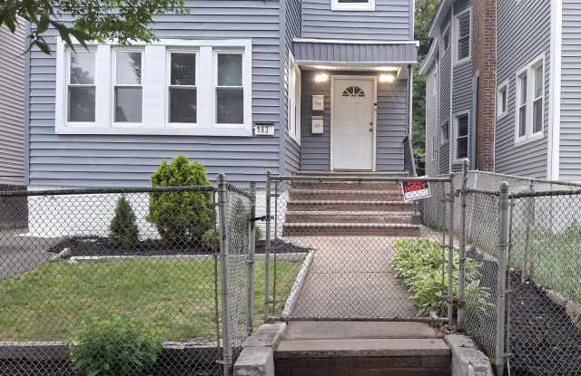 183 North Munn Avenue