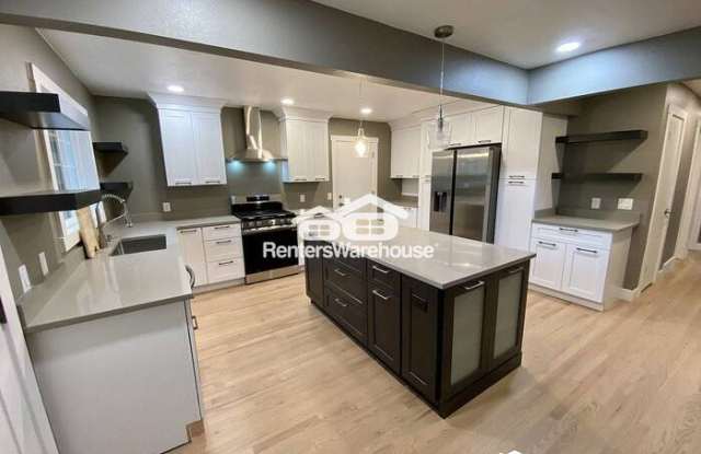 1741 East 105th Place