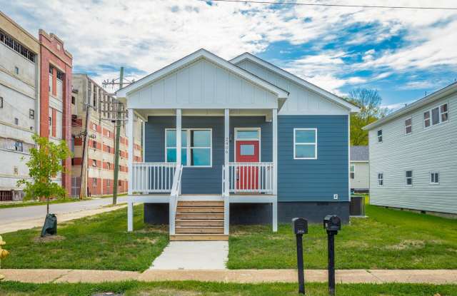 Modern 4 Bedroom Home in Southside