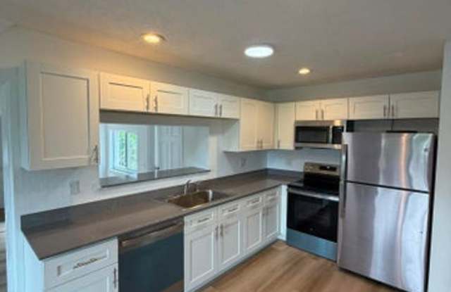 1117 SE 5th Street, Deerfield Beach, FL 33441 - 5925