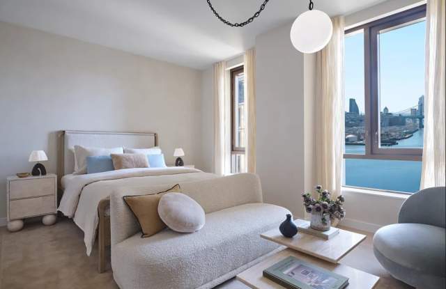 Photo of 470 Kent Ave