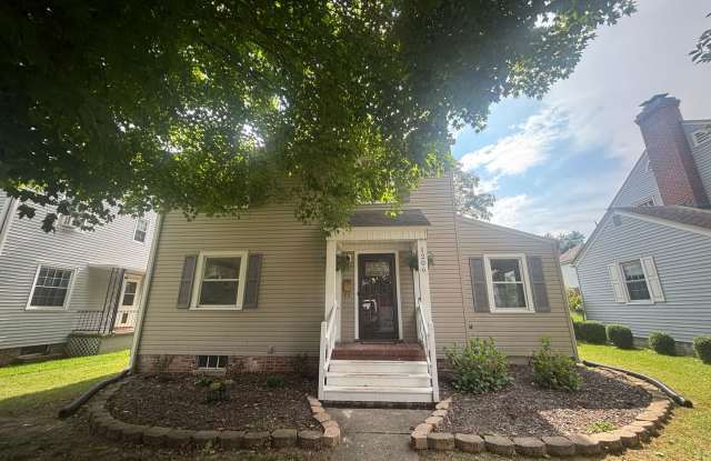 3 Bed 2 Bath Single- Family Home AVAILABLE NOW