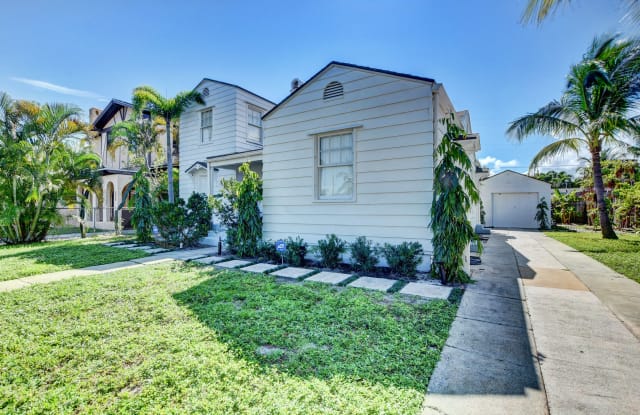 236 Greymon Drive - 236 Greymon Drive, West Palm Beach, FL 33405