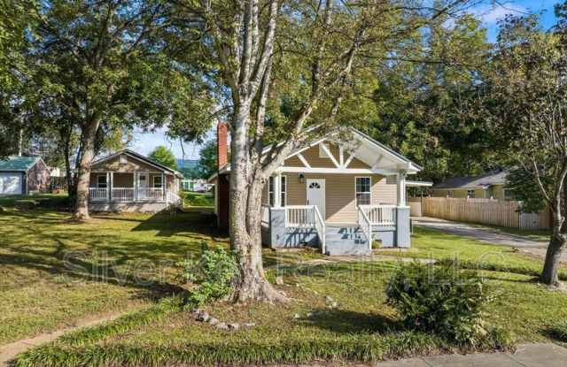 1119 Washington Avenue