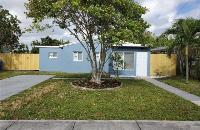 611 NE 56th Ct - 611 Northeast 56th Court, Oakland Park, FL 33334