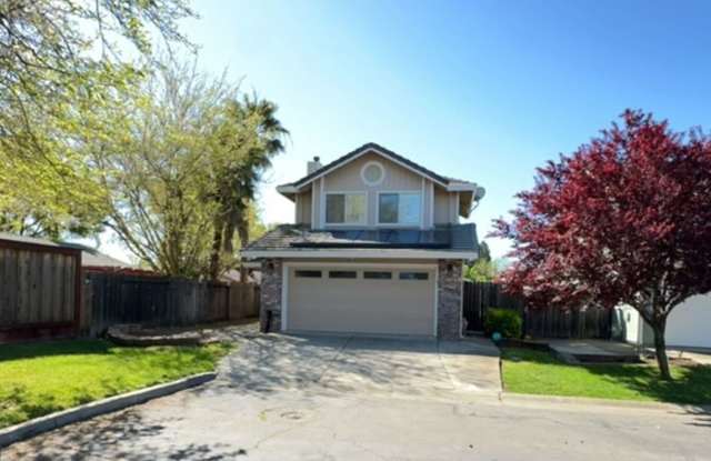 Dream Street - 100 American Way, Vacaville, CA 95687