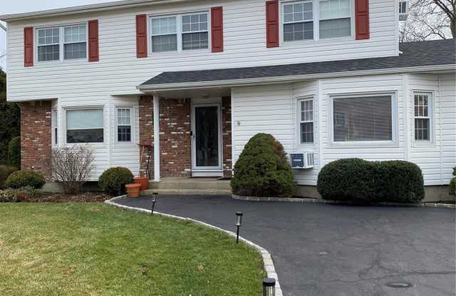 Photo of 6 Gaines Drive