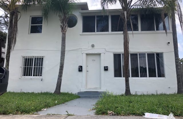 524 NE 71st St - Upper Level - 524 Northeast 71st Street, Miami, FL 33138