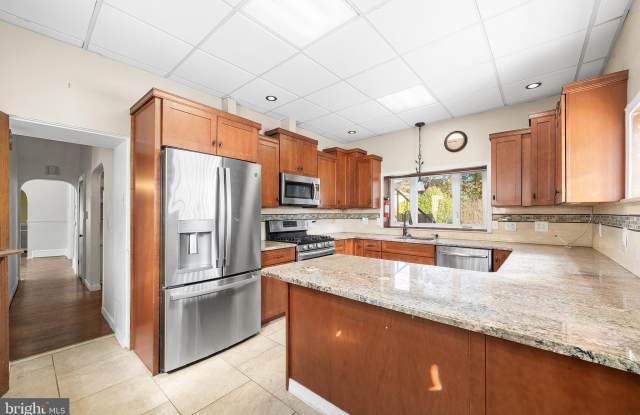 7301 CHESTNUT AVE unit: 1