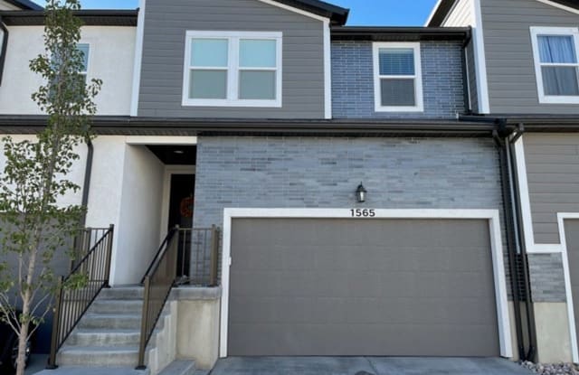 1565 N 3740 W - 1565 North 3740 West, Lehi, UT 84043