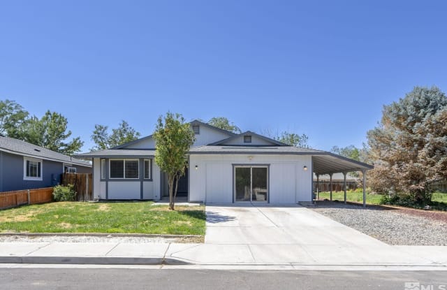 600 Silver Lace Blvd - 600 Silver Lace Boulevard, Fernley, NV 89408