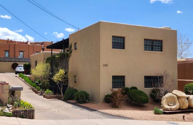 335 Otero St Apt 1