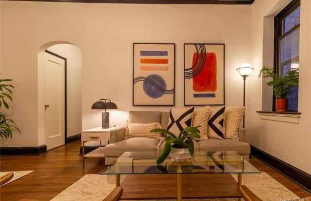 407 Central Park W unit: 1A