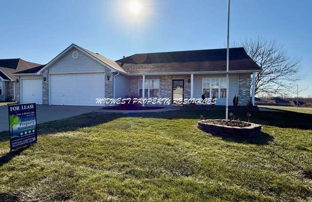 3 Bedroom Ranch No Steps! | Midwest Property Resources, LLC