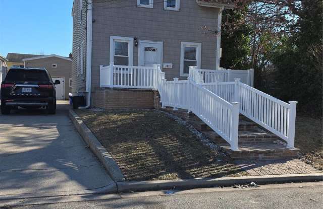 1075 Harrison Street