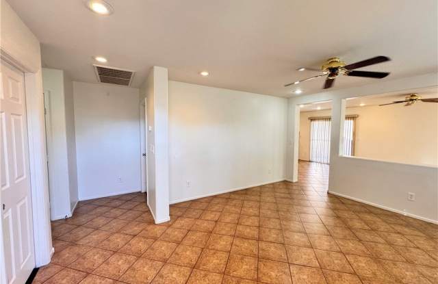 11786 Pine Shadows Street