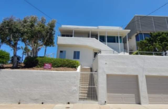 2186 West California Street