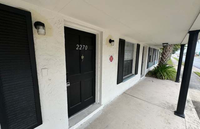 Photo of 2 Bedroom, 1 Bath Condo