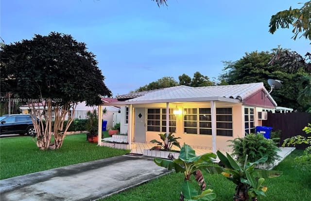 2082 NE 180th St - 2082 Northeast 180th Street, North Miami Beach, FL 33162