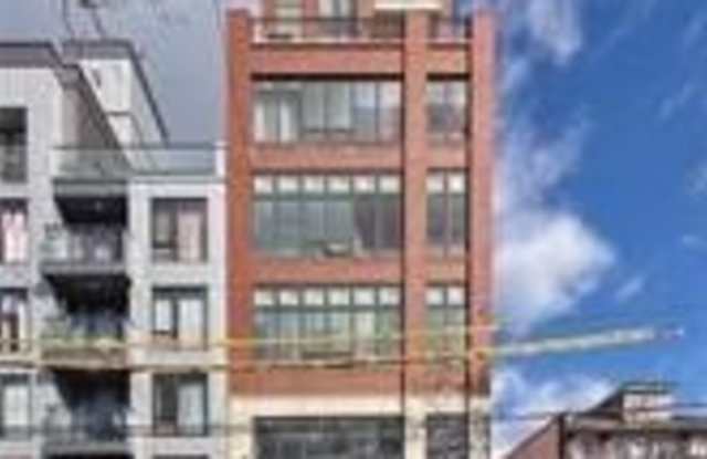 Photo of 821 45th Street